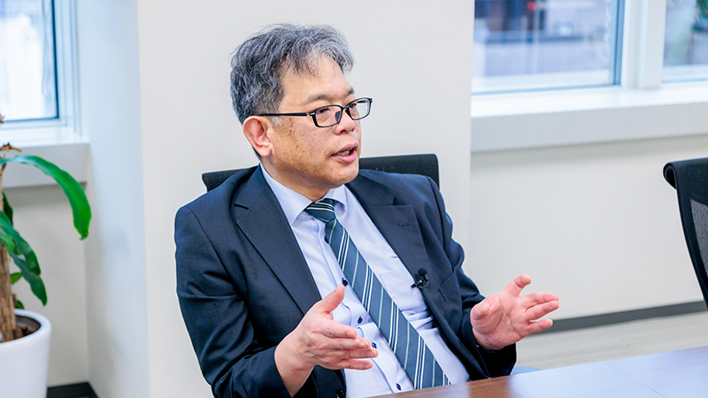 開発営業部 システムグループ 次長若山 彰 様