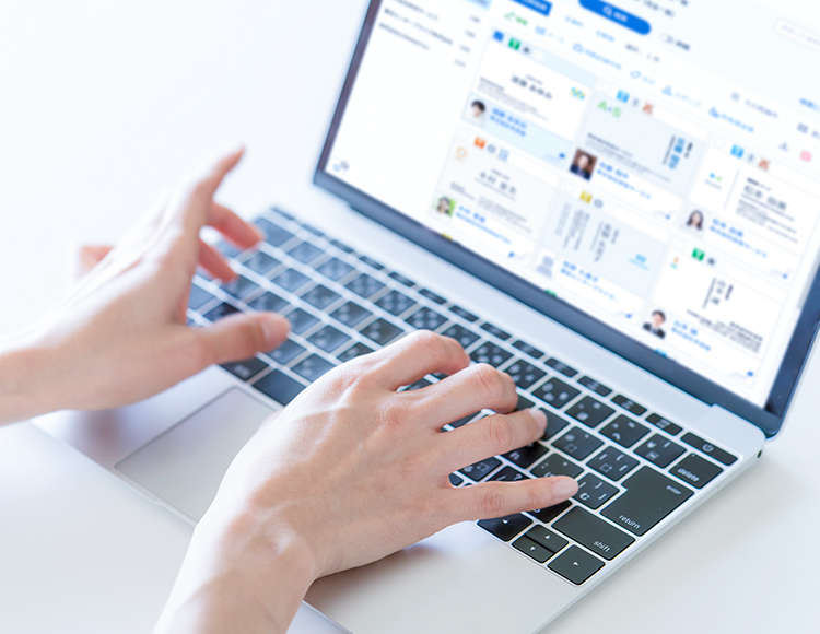 使いやすい名刺管理画面で顧客情報の共有をスムーズに