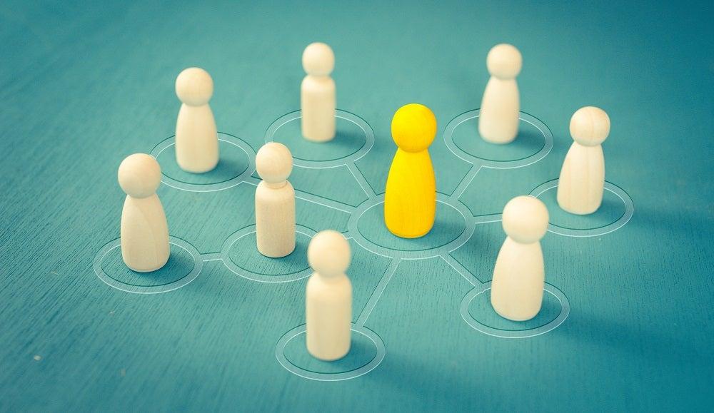 顧客企業の“キーパーソン”への<br>効果的なアプローチとは？