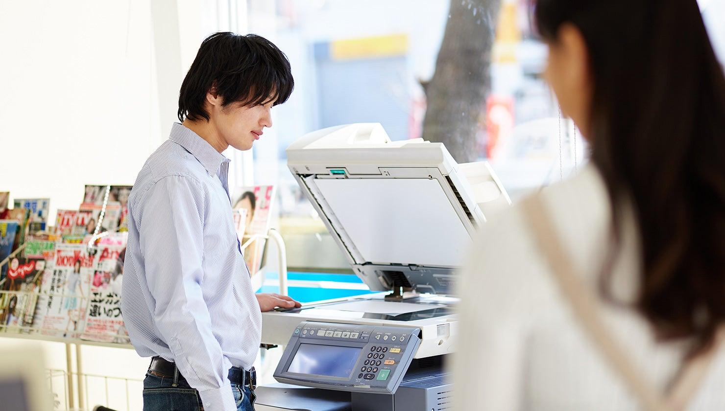 コンビニで名刺を印刷する方法は？ メリット・デメリット・注意点をご紹介